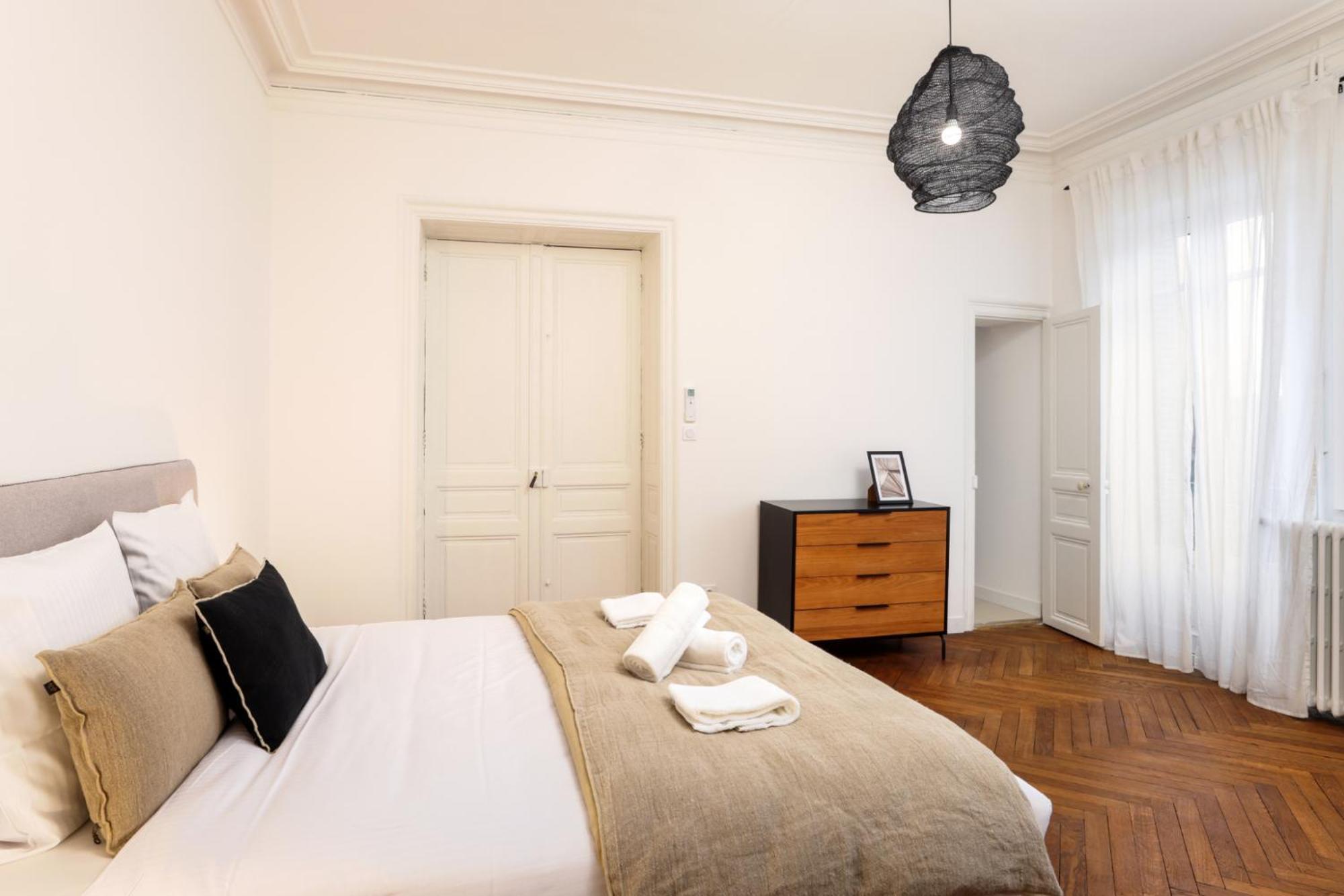 La Pittoresque 1 Carcassone Room photo